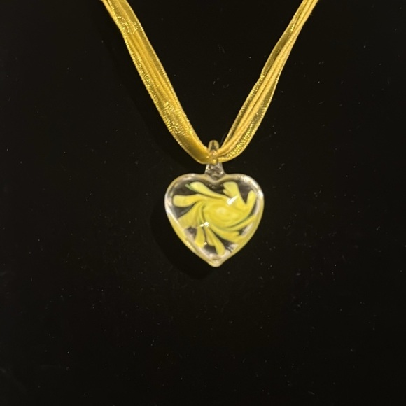 Glass Heart Pendant Necklace Elegant Flower Collar Choker Temperament Necklace - Picture 3 of 3